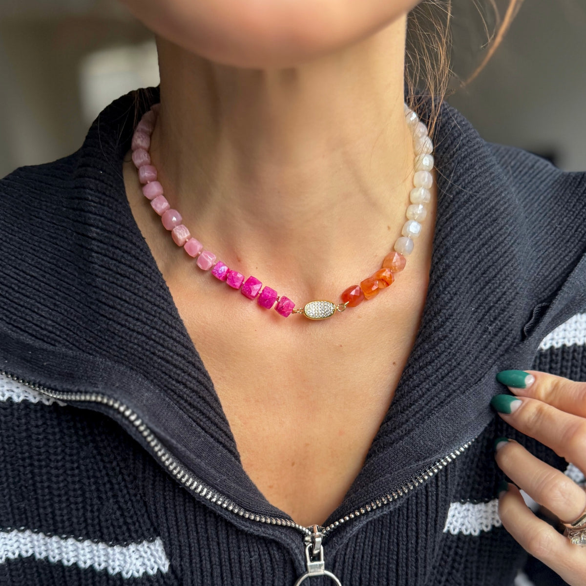 Grapefruit Multi-Stone Ombré Reversible Choker Necklace